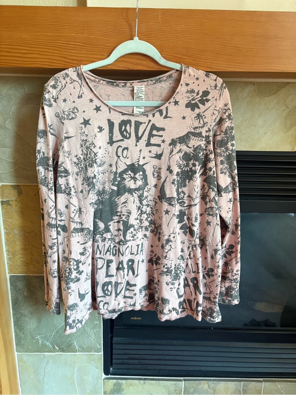 Magnolia Pearl Uni-cat dylan tee